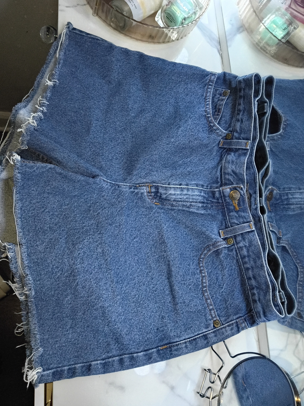 Liz Claiborne Classic Denim Jean Shorts in Blue